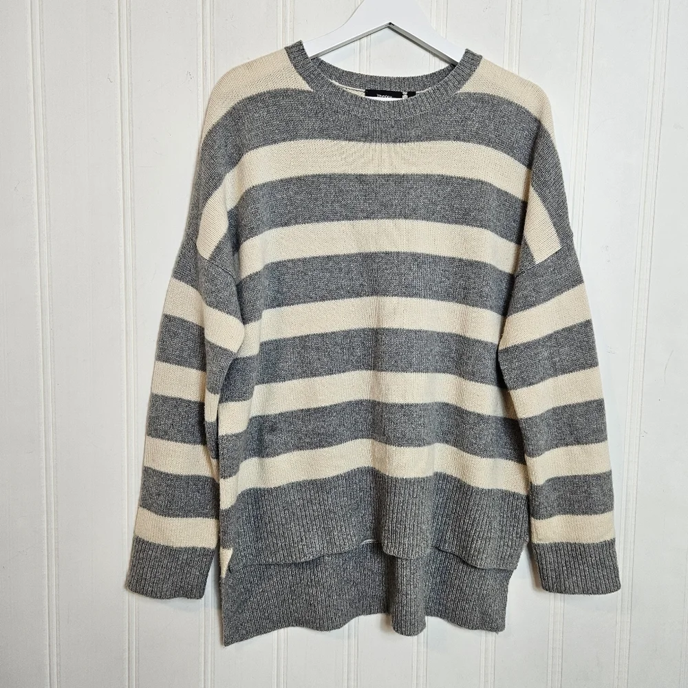 Theory Cashmere Sweater M Karenia Oversized Striped Crewneck Gray Cream High Low